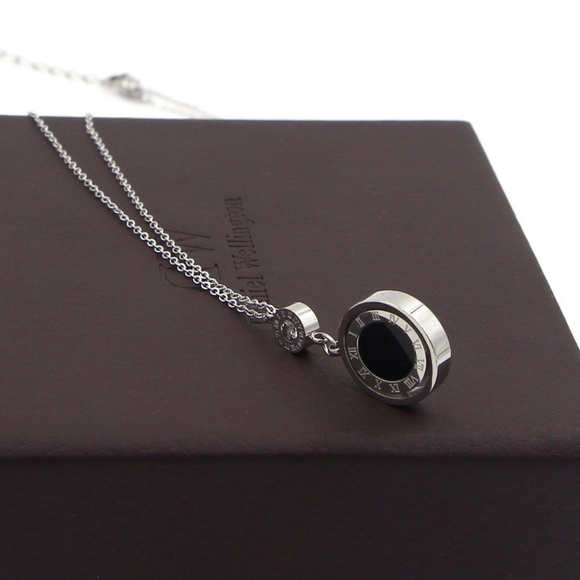 Double Circle Roman Numeral Necklace - Picture 4 of 7